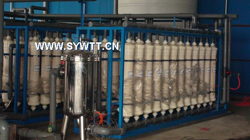 ��ɽ�僳��像Uˮ̎��